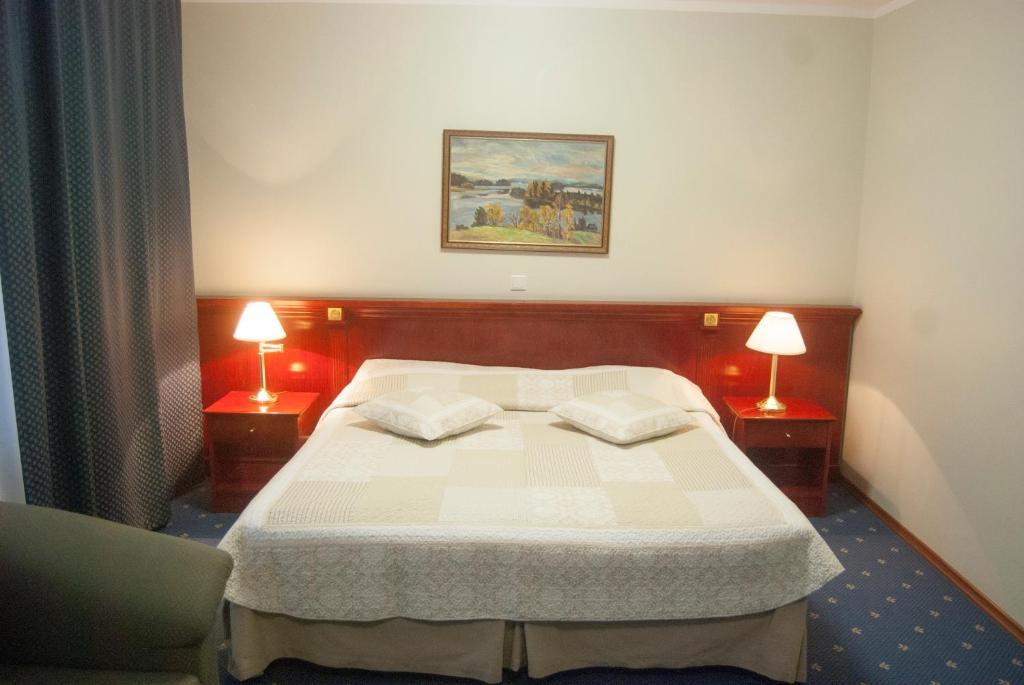 Draakon Hotel Tartu Zewnętrze zdjęcie