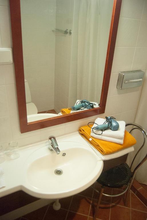 Draakon Hotel Tartu Zewnętrze zdjęcie