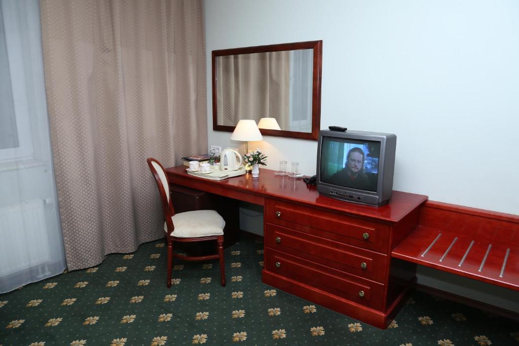 Draakon Hotel Tartu Zewnętrze zdjęcie